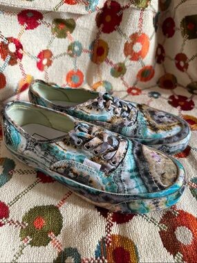 Vans  Anaheim factory Multicolor Tie-Dye Canvas Lace-Up Sneakers women’s 8.5